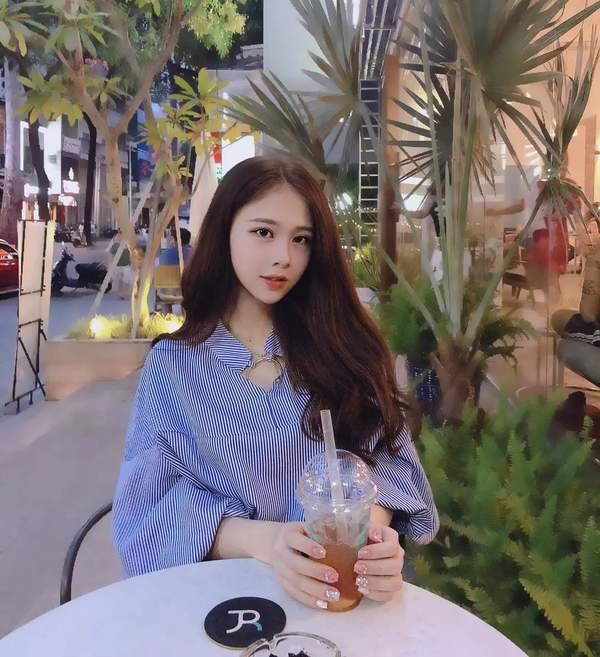 越南90后钢琴女神福利美照 风姿绰约,美若天仙