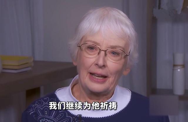 1980年,华裔学霸将美女老师囚禁衣柜,每晚放出来侵犯数小时