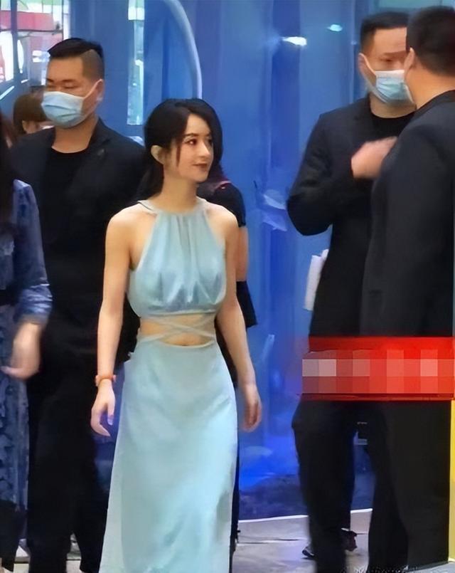 有种无奈叫“扁屁股”,这八位绝美女星,都败在扁屁股上面