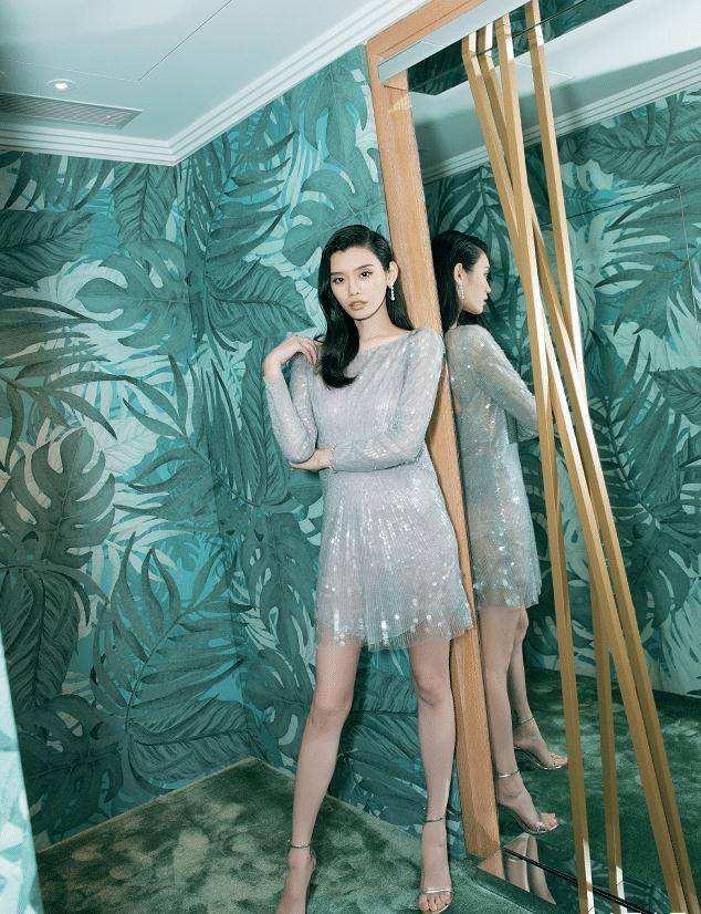 有种无奈叫“扁屁股”,这八位绝美女星,都败在扁屁股上面