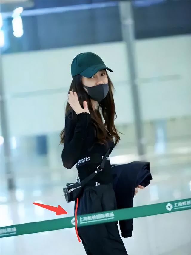 有种无奈叫“扁屁股”,这八位绝美女星,都败在扁屁股上面
