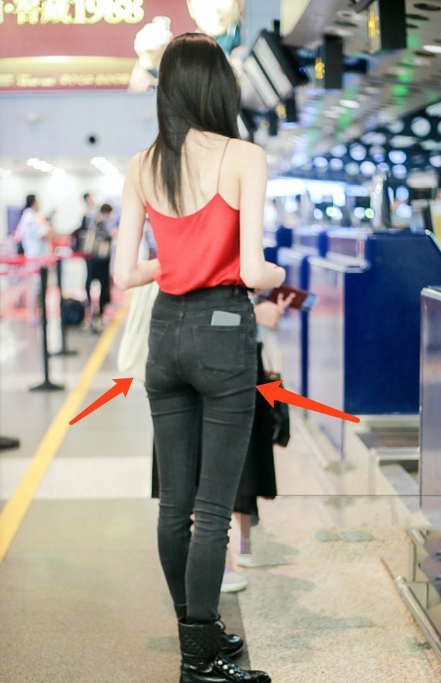 有种无奈叫“扁屁股”,这八位绝美女星,都败在扁屁股上面