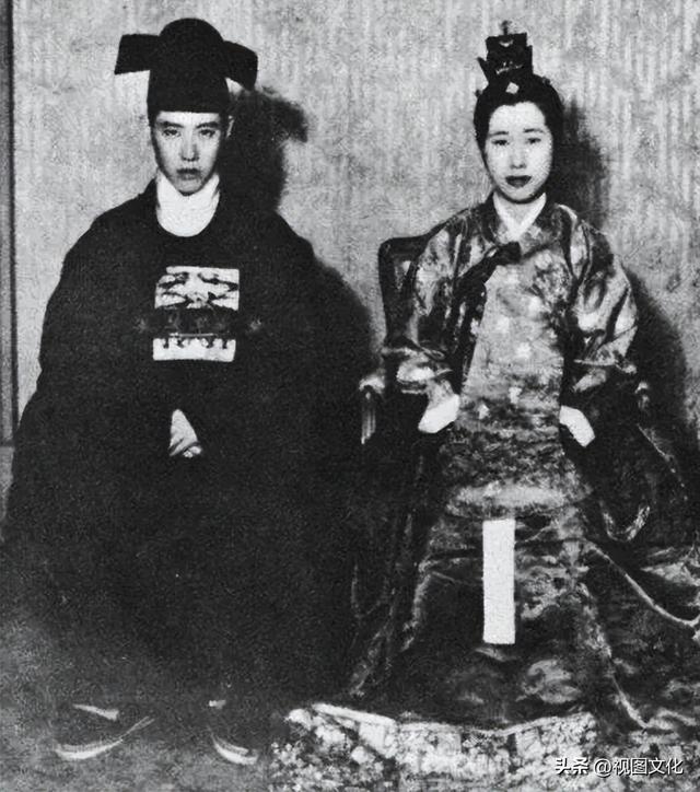 18张图观天下|美国未成年的“少女妈妈”,“灭绝中心”的幸存者