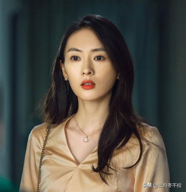 三十岁的女人又叫轻熟女,领略顾佳的美,实现三十岁女人的美
