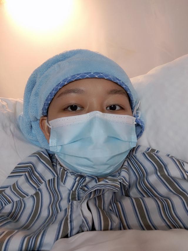 湖北一美女终圆教师梦,谁知肚子疼后悲剧发生,妈妈崩溃痛哭流涕