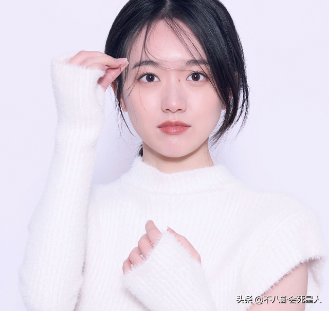 从《人世间》到《心居》,12位女星素颜PK,谁美谁丑一目了然