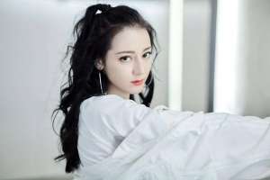新疆女明星(看腻了锥子脸、水蛇腰？7位新疆美人，告诉你什么叫异域风情)