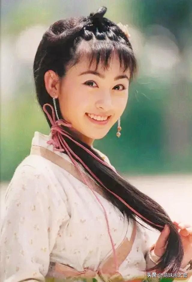 曾被誉为回族第一美女,与张铁林相恋十年分手,少林武王最美小妮