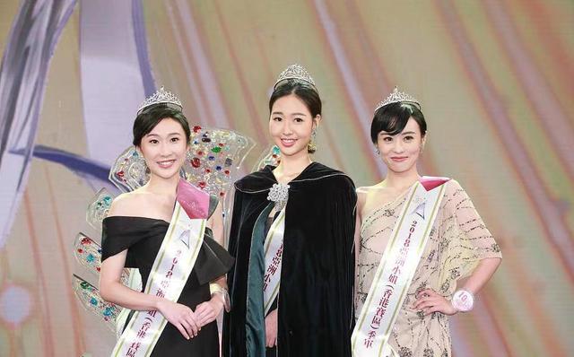 2021亚洲小姐素颜照曝光,网友信心爆棚:感觉我也能上