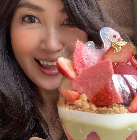 日本71岁美女奶奶诠释逆生长!曾在国民美魔女夺冠