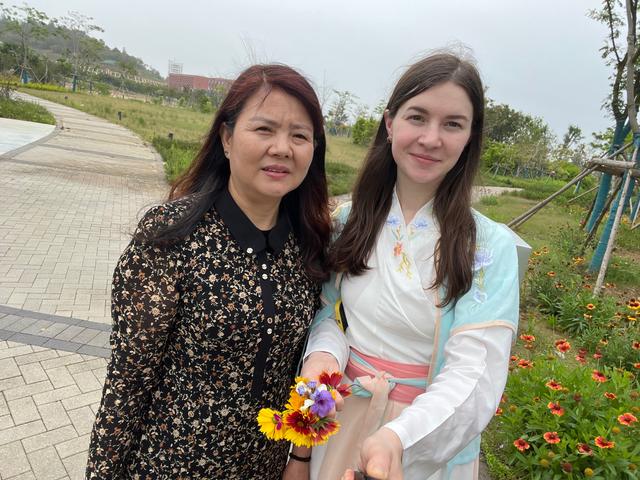 2016年福建农村小伙娶乌克兰美女,生下两个混血宝宝,如今怎样了