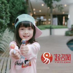 32个清新雅致的女孩名字,每一个都如诗如画