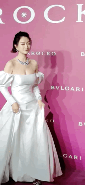 身材丰腴的8位女星,“白幼瘦”在她们面前,根本不值一提