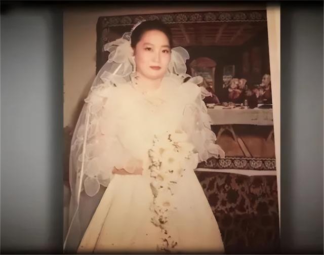 韩国财阀夫人李美兰:住地下室,被丈夫和儿女殴打,56岁跳江自尽