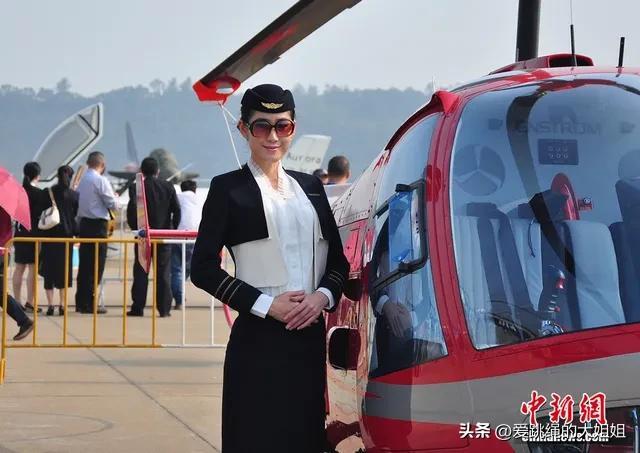 珠海航展上的美女模特,风情万种