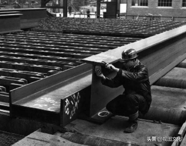 18张图观天下|美国未成年的“少女妈妈”,“灭绝中心”的幸存者