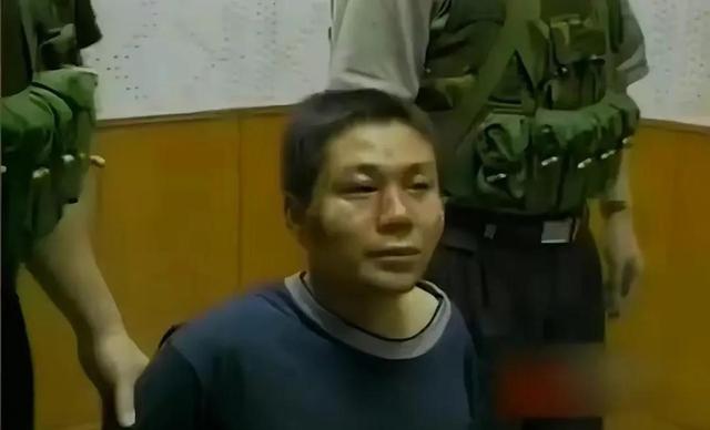 “扫黑局长”文强覆灭记:强奸女学生,玩弄女星,霸占警花十余年