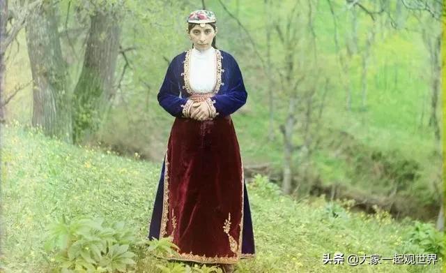 45张真实照片:日本貌美如花的黑帮女老大,完整的人类神经系统