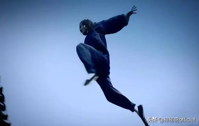 中国美女飞贼宋莲萍,独门轻功无人能敌,六米高台一跃而下