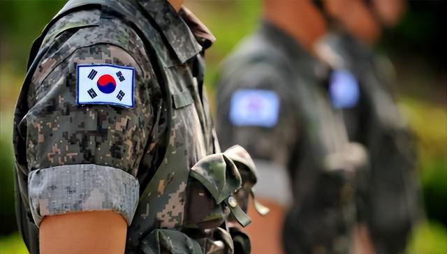 21年,韩国女兵被同事侵犯,投诉多次受阻,新婚当天选择自尽身亡