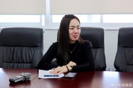 罹患罕见“美女病”十多年,她从几近瘫痪到行走自如