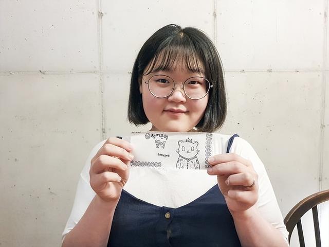 韩国24岁女孩省钱省出一套房!每月餐费44元,4年存下52万