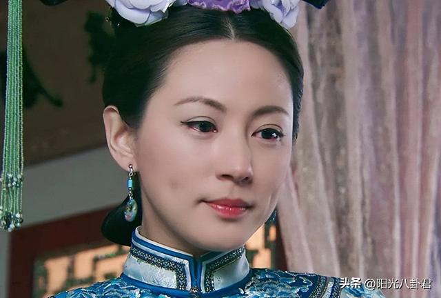 娱乐圈最尴尬的男女撞脸,连细微表情都如出一辙,爱你就像爱自己