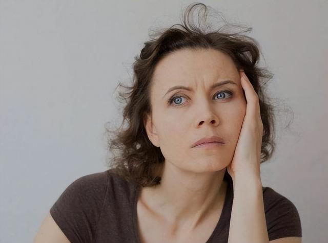 女性最佳“绝经期”揭晓,并非50岁,不妨对照一下,你达标了吗?