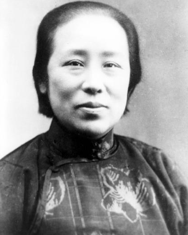 湘西美女土匪,曾说:谁杀5个鬼子就嫁给谁,解放后为何被枪决?