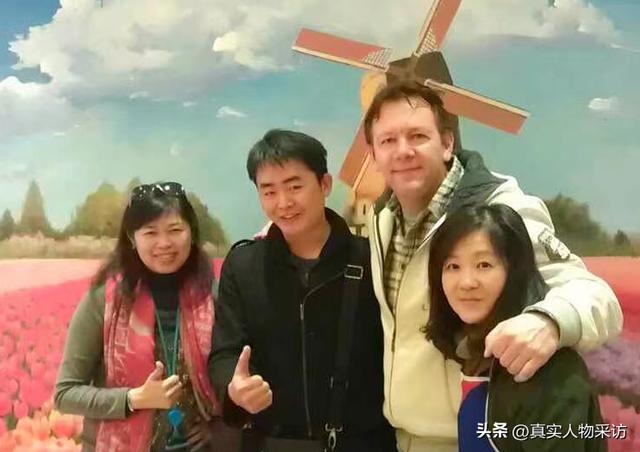 我台湾人,350万卖台北黄金地段房,到成都摆地摊挣500,从不后悔
