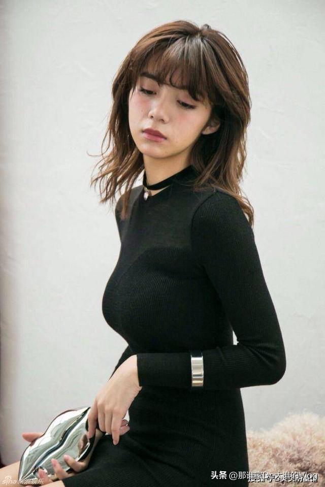 25岁池田依来沙,欧式脸庞火辣身材,日本女神着实性感迷人