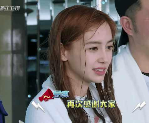 baby回应网友质疑,跑男没被喷水因生理期,一细节证明她没说谎!