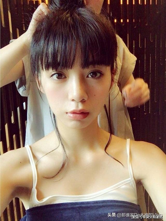 25岁池田依来沙,欧式脸庞火辣身材,日本女神着实性感迷人