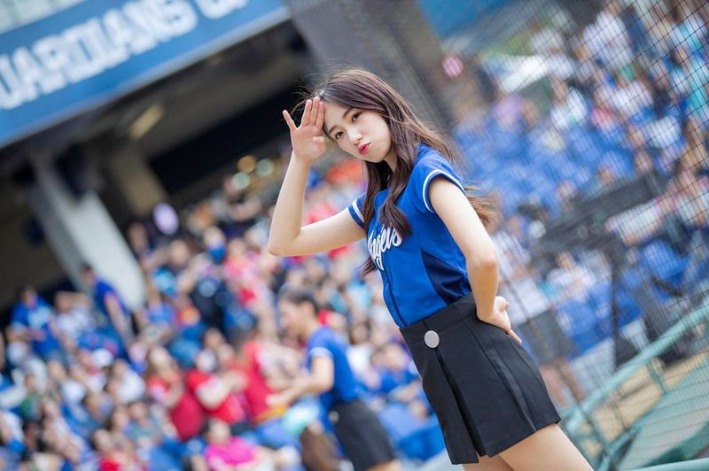 清新正妹林柠檬居然是爱搞怪女孩