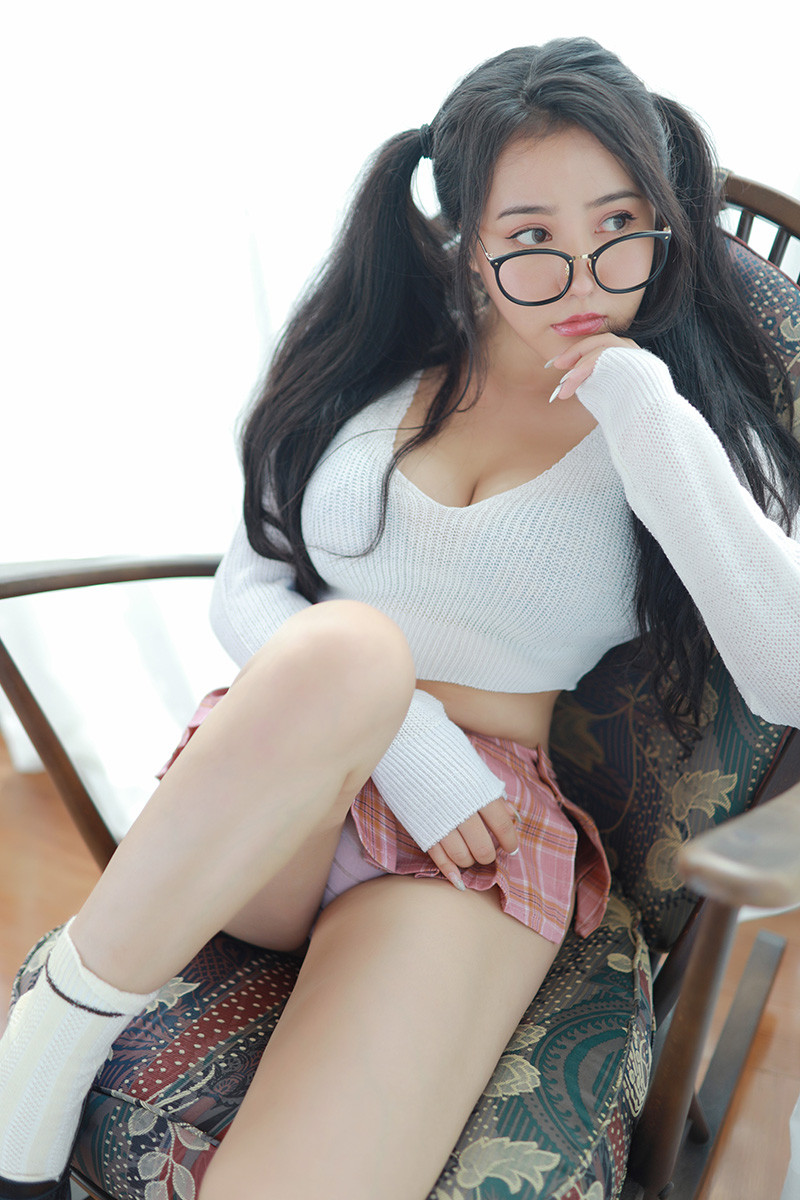 性感爆乳小萝莉