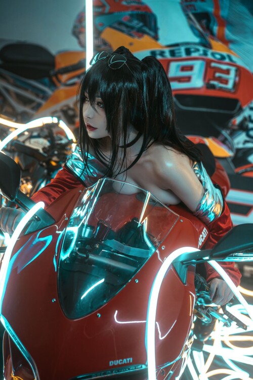 爆机少女喵小吉 -  碧蓝航线•大凤