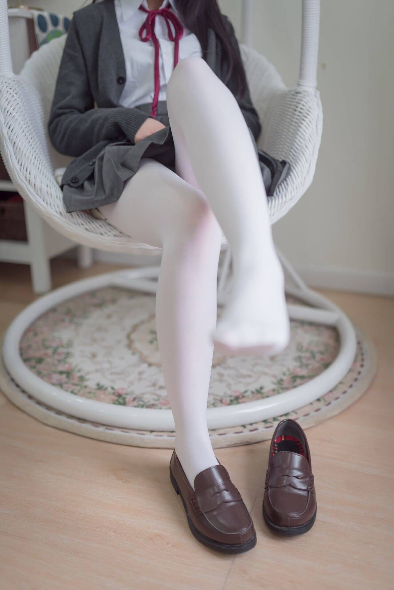 白丝少女