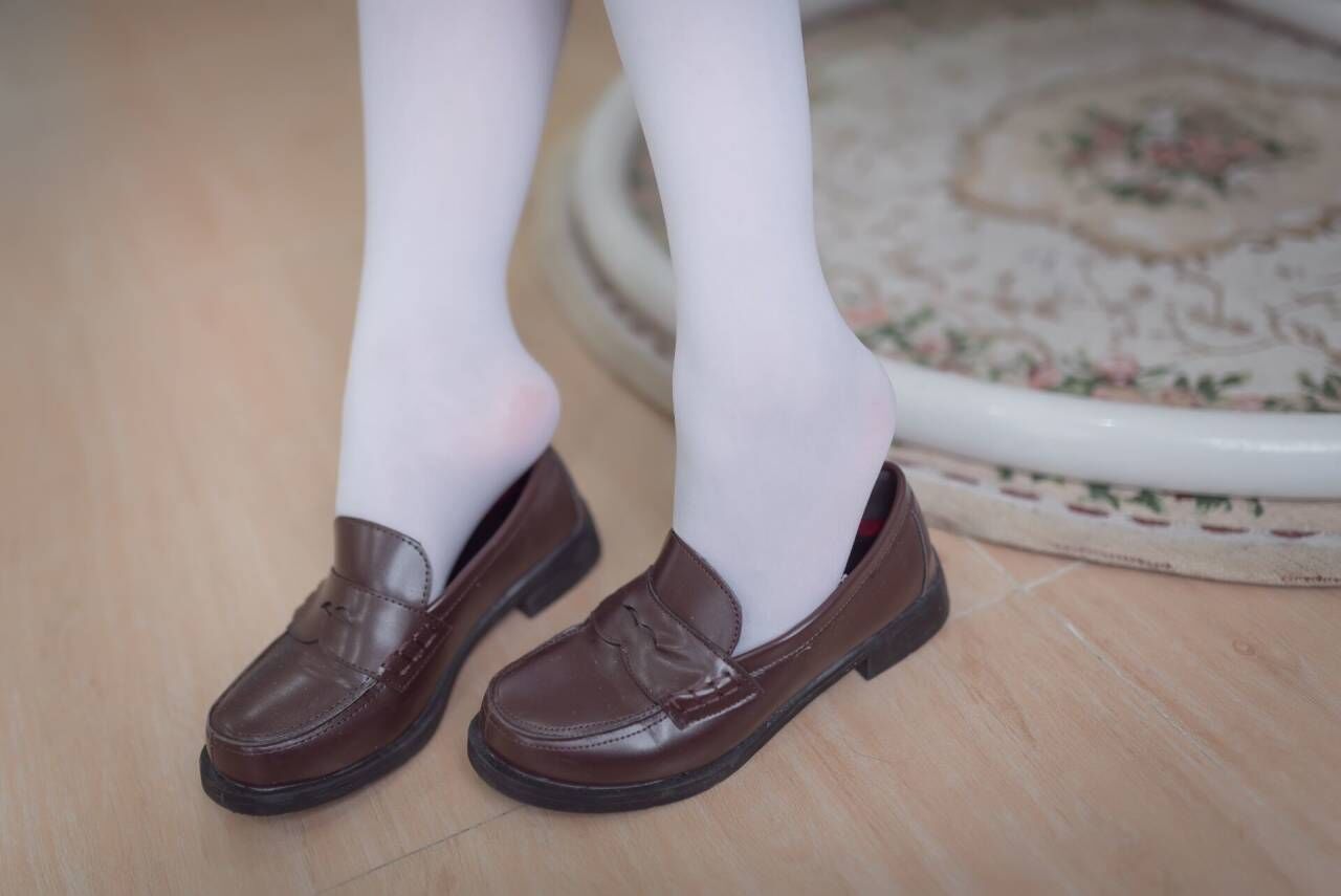 白丝少女