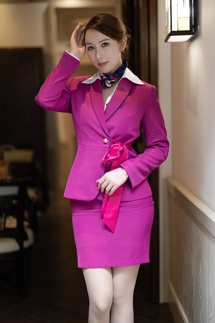 空姐诱惑美女