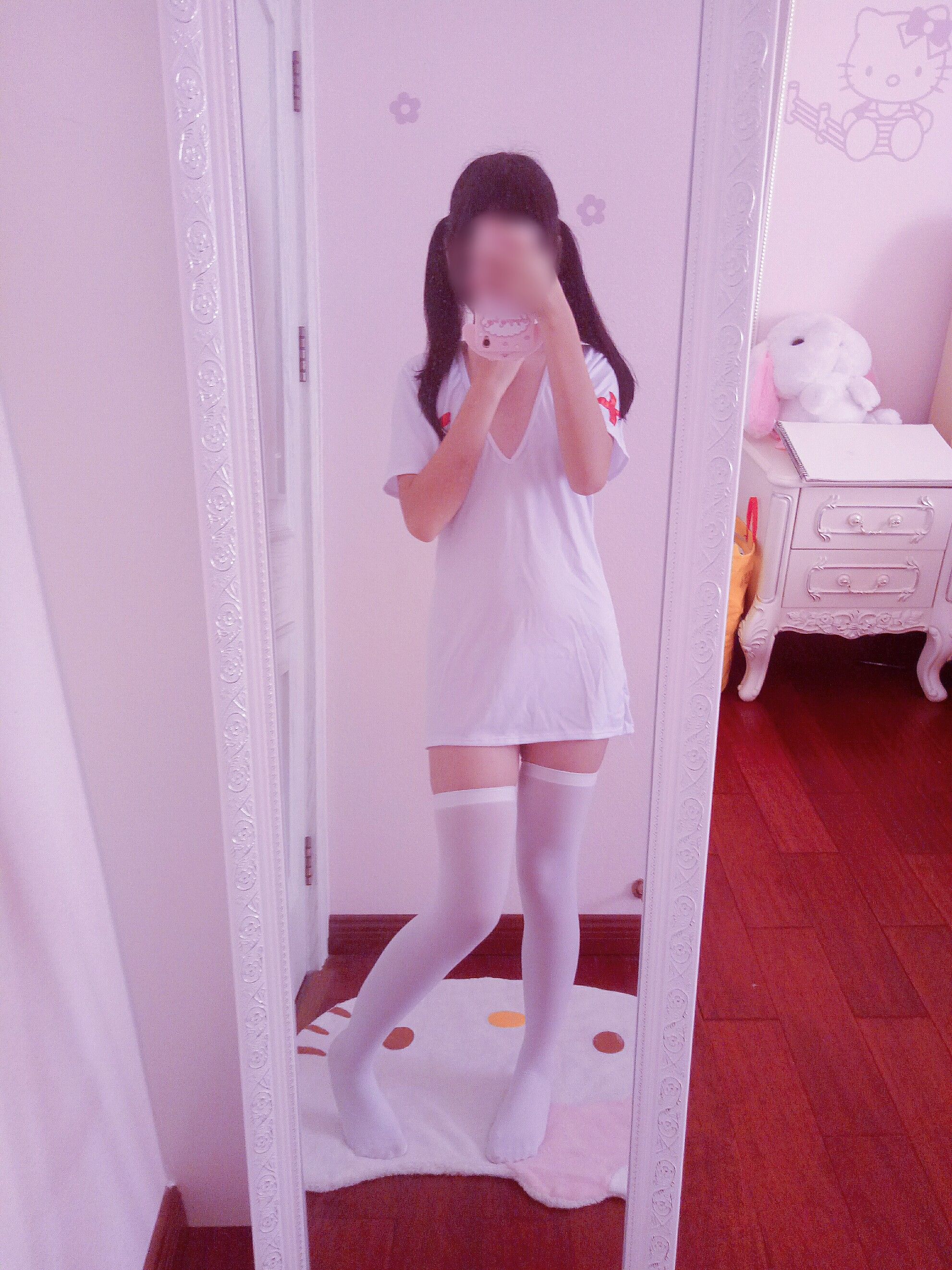 萝莉小护士