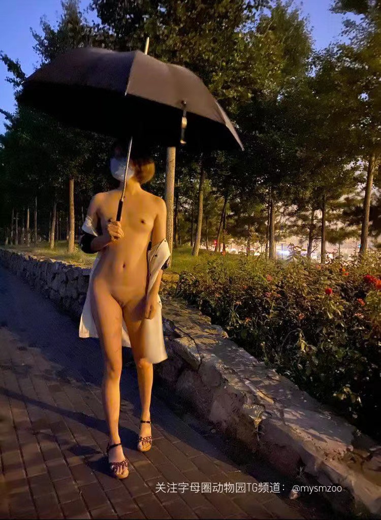 露出，人前的骚才是真的骚 20230829