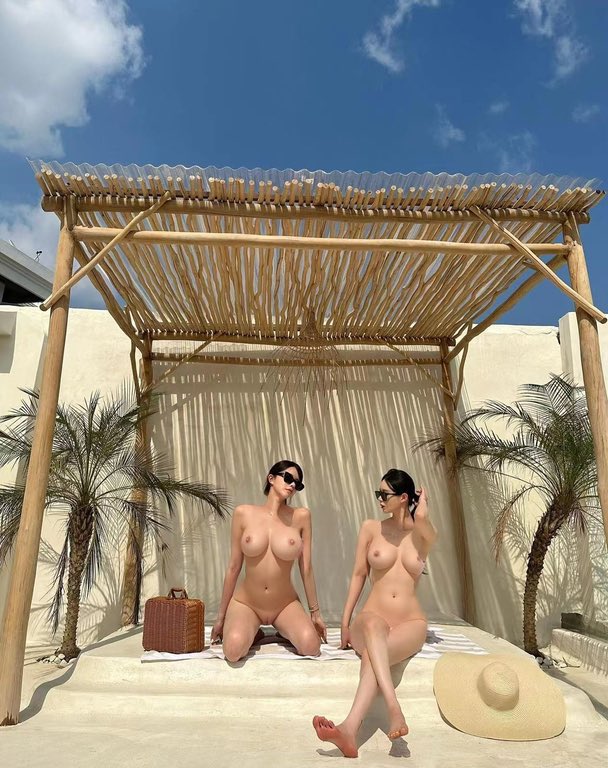 巧笑倩兮，美目盼兮