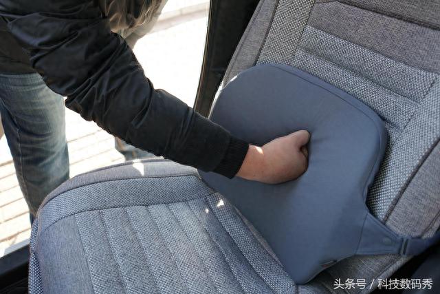 车上装上睿米记忆棉护腰靠垫，舒适度瞬时增倍，这么神奇吗？