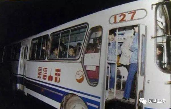 你还记得当年被BB机冠名的3条公交线路吗？