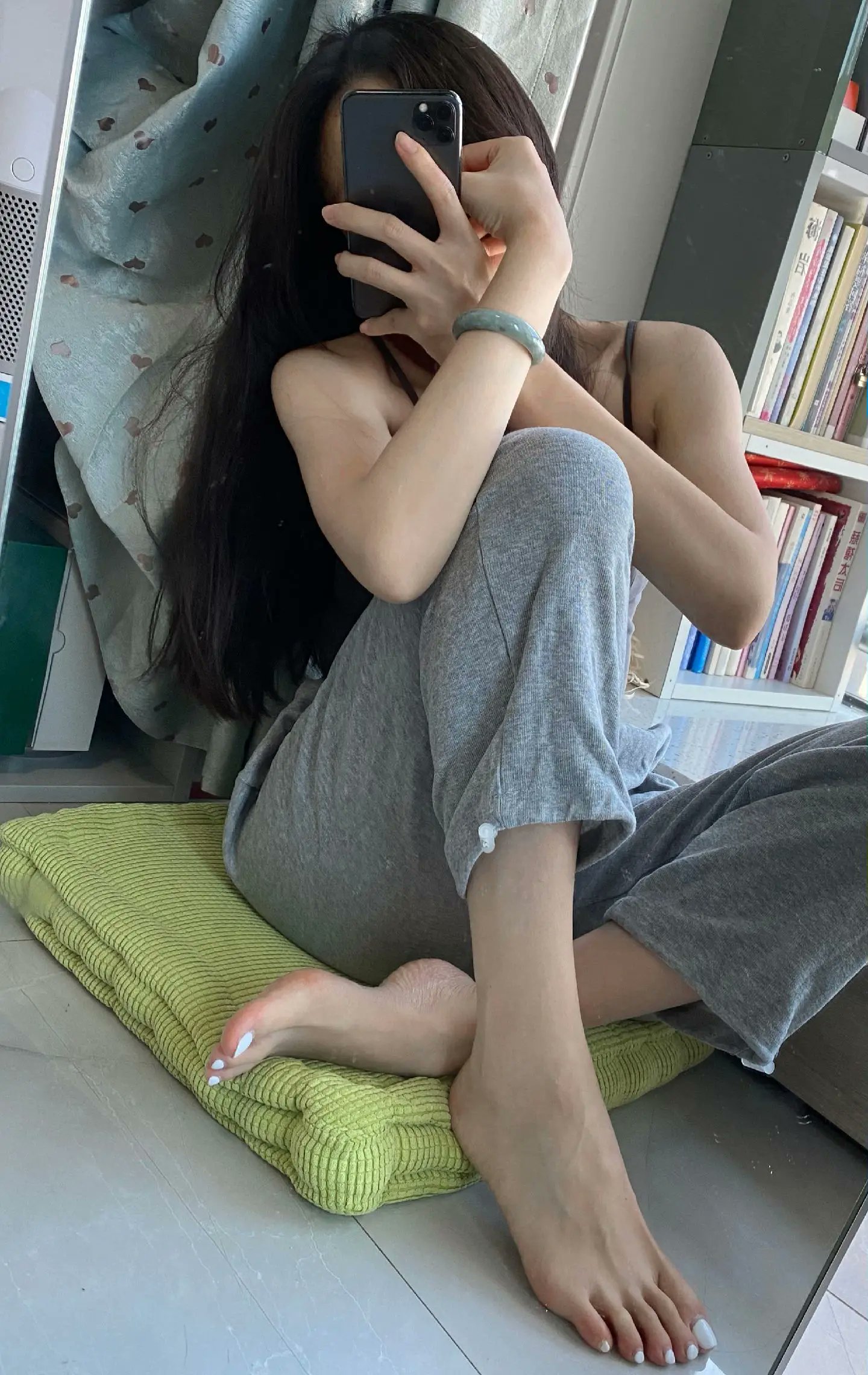 美女美脚图片