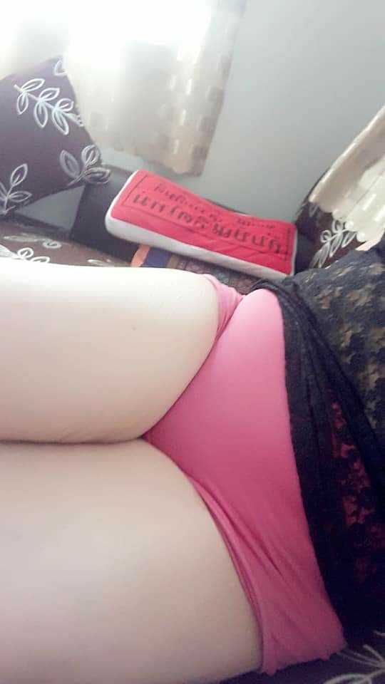 看肥臀美女图片