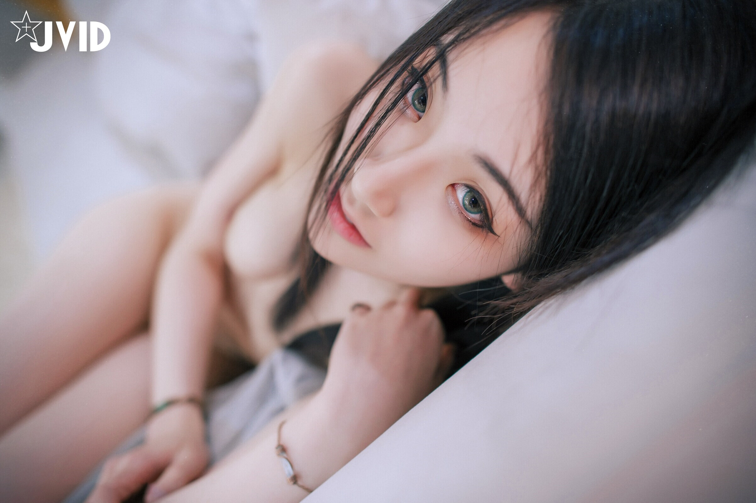 白嫩可爱看一眼就会秒硬