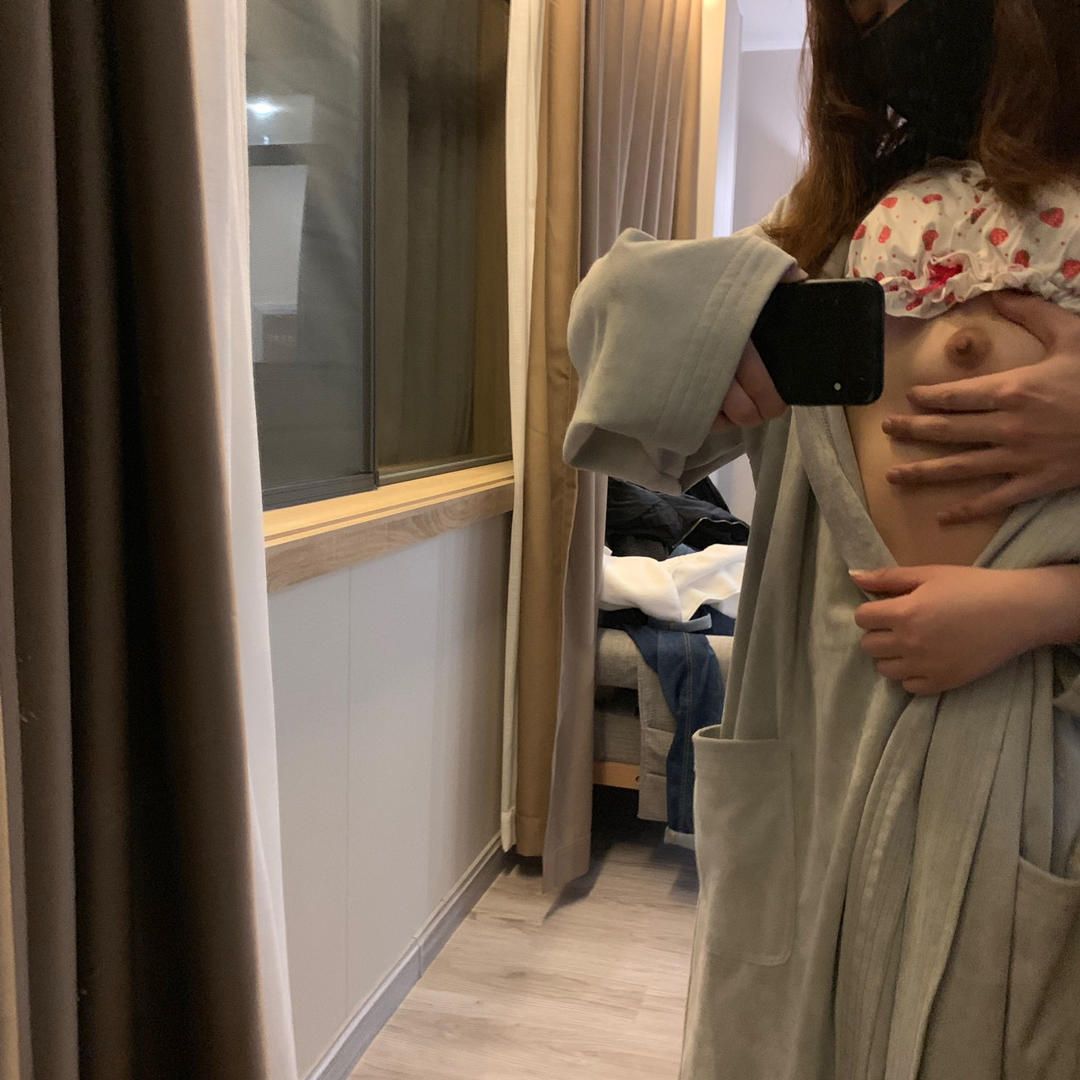 口活很不错的翘臀少妇