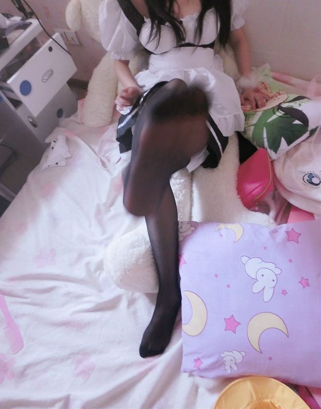 H工口小学生赛高黑丝足控