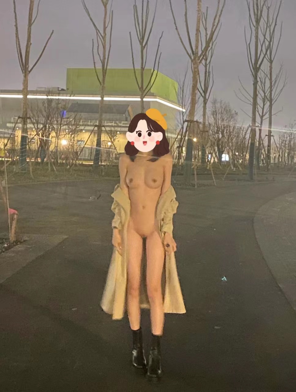 露出，人前的骚才是真的骚 20231017